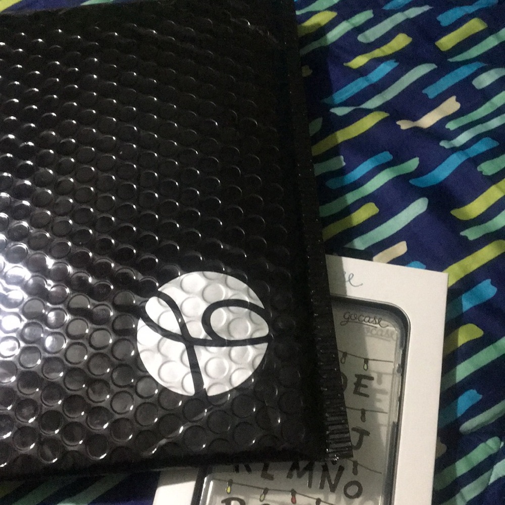 iPhone 6 Plus Stranger Things Case - Picture 5 of 5